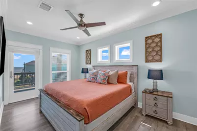 1978 Avenue I, Crystal Beach, TX 77650 - Photo 28
