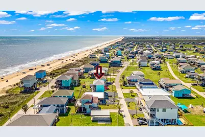 1978 Avenue I, Crystal Beach, TX 77650 - Photo 2