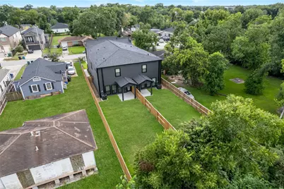 4435 Maggie Street #B, Houston, TX 77051 - Photo 34