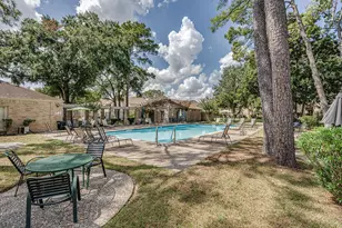 800 Country Pl Dr, Houston, TX 77079 - Photo 34