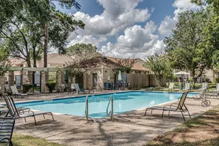 800 Country Pl Dr, Houston, TX 77079 - Photo 36