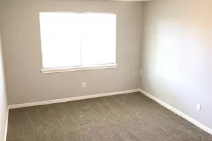 205 Grantham Rd, Baytown, TX 77521 - Photo 18