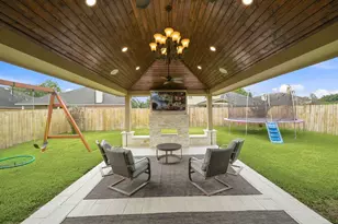 13835 Slate Mountain Ln, Houston, TX 77044 - Photo 34