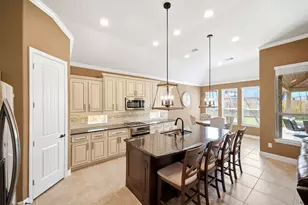 13835 Slate Mountain Ln, Houston, TX 77044 - Photo 12