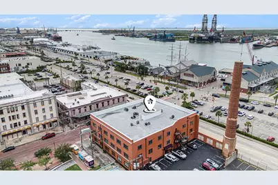 104 Moody Avenue #313, Galveston, TX 77550 - Photo 4