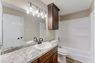 305 Yaupon Street, Sweeny, TX 77480 - Photo 18