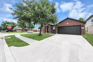 3230 Legends Creek Dr, Spring, TX 77386 - Photo 2