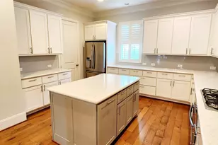 11 Rafters Row, The Woodlands, TX 77380 - Photo 10