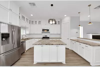 1320 Dorothy Street, Houston, TX 77008 - Photo 10