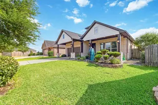 8826 Houston Falls Ln, Richmond, TX 77407 - Photo 2