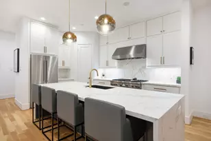 240 Birdsall St, Houston, TX 77007 - Photo 2