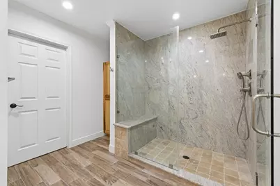 1320 Woodvine Drive, Houston, TX 77055 - Photo 20