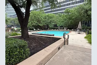 5050 Ambassador Way #111, Houston, TX 77056 - Photo 16