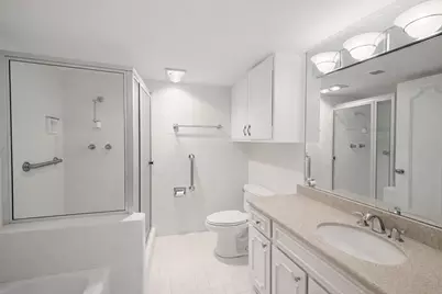 5050 Ambassador Way #111, Houston, TX 77056 - Photo 10