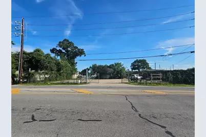7201 Breen Drive, Houston, TX 77086 - Photo 4