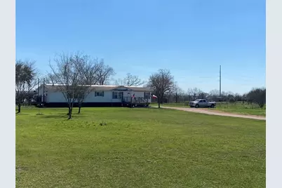 10507 E 159 Highway E, Bellville, TX 77418 - Photo 4