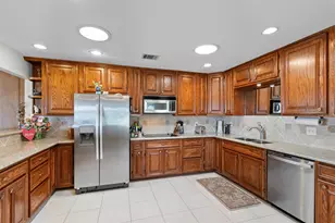 11507 Twain Dr, Montgomery, TX 77356 - Photo 16