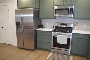 237 Shawnee Dr, Onalaska, TX 77360 - Photo 4