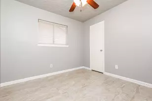 20027 Chipplegate Ln, Humble, TX 77338 - Photo 16