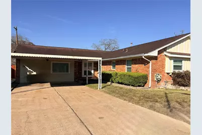 4110 Wuthering Heights Street, Houston, TX 77045 - Photo 2