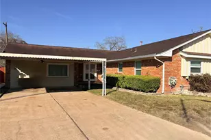 4110 Wuthering Heights St, Houston, TX 77045 - Photo 2