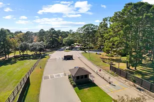 13035 Centaurus Ct, Willis, TX 77318 - Photo 44