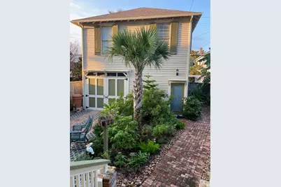 1812 Winnie #Rear, Galveston, TX 77550 - Photo 1