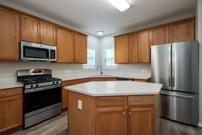 1089 Shadow Glenn Drive, Conroe, TX 77301 - Photo 8