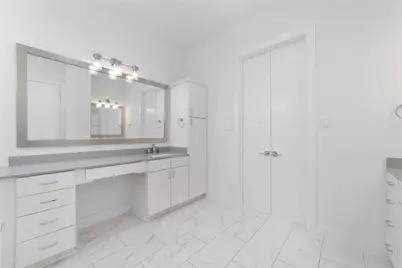 6106 Clarkson Lane #D, Houston, TX 77055 - Photo 24