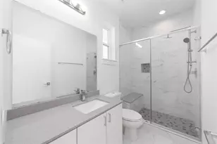 6106 Clarkson Ln, Houston, TX 77055 - Photo 8