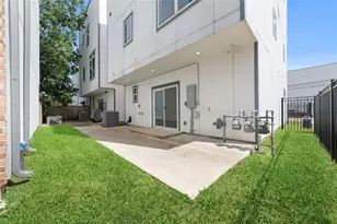6106 Clarkson Ln, Houston, TX 77055 - Photo 30