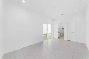 6106 Clarkson Ln, Houston, TX 77055 - Photo 6