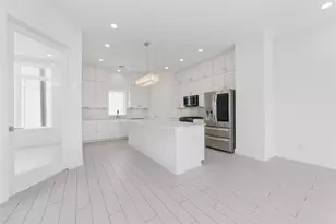 6106 Clarkson Ln, Houston, TX 77055 - Photo 14