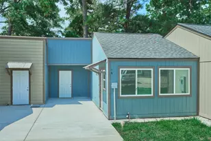 16 Harbour Row Dr, Coldspring, TX 77331 - Photo 2