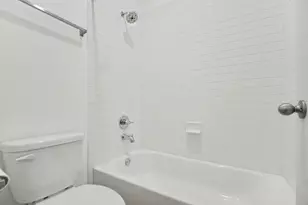 3413 Omega St, Houston, TX 77022 - Photo 20
