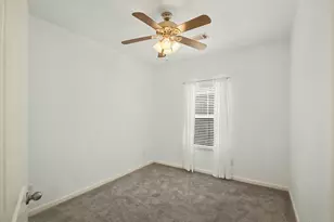 3413 Omega St, Houston, TX 77022 - Photo 18