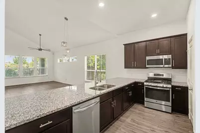 3413 Omega Street, Houston, TX 77022 - Photo 12