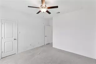 9818 Colonial Downs Dr, Mont Belvieu, TX 77523 - Photo 28