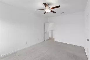 9818 Colonial Downs Dr, Mont Belvieu, TX 77523 - Photo 22