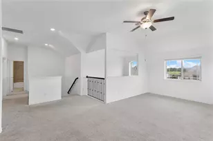 9818 Colonial Downs Dr, Mont Belvieu, TX 77523 - Photo 24