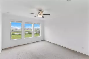 9818 Colonial Downs Dr, Mont Belvieu, TX 77523 - Photo 18