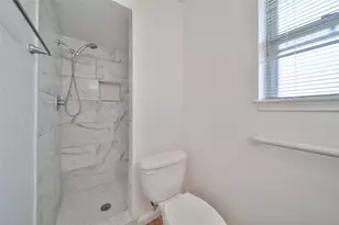 990 Redway Ln, Houston, TX 77062 - Photo 16