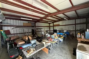 570 Stovall Dr, Palacios, TX 77465 - Photo 2