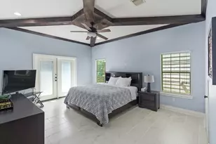 1923 Bittercreek Dr, Houston, TX 77042 - Photo 14