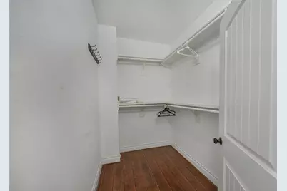 1923 Bittercreek Drive, Houston, TX 77042 - Photo 16