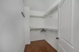 1923 Bittercreek Dr, Houston, TX 77042 - Photo 16