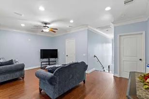 1923 Bittercreek Dr, Houston, TX 77042 - Photo 26