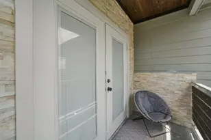1923 Bittercreek Dr, Houston, TX 77042 - Photo 28