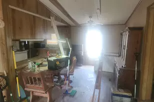 10001 County Rd 941A, Alvin, TX 77511 - Photo 14