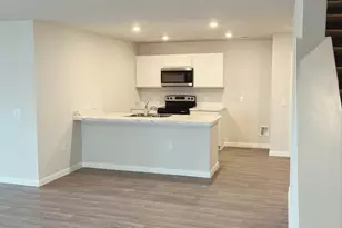 113 Sadie Marie Ln, Wharton, TX 77488 - Photo 2